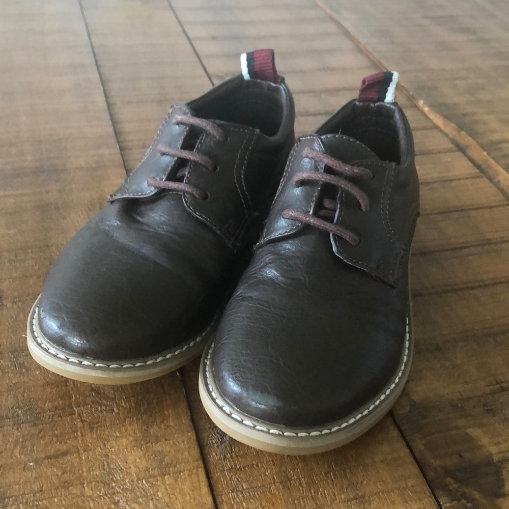 Dark Brown Oxford Dress Shoe